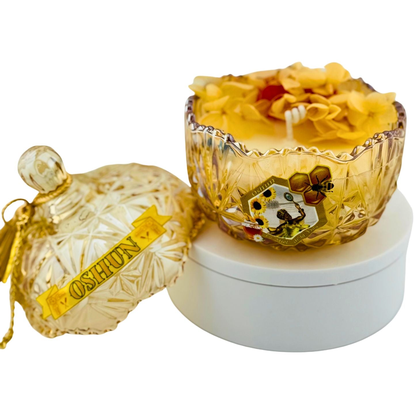 Vela de lujo para Oshun con aroma de Rosas, atrae amor y Dulzura - Luxury Candle for Oshun – Rose Scent, Love & Sweetness Attraction