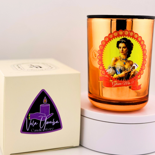 Vela Espiritual para nuestra Gitana – Aroma Gardenia y Conexión Intuitiva - Spiritual Candle for Our Gitana – Gardenia Scent & Intuitive Connection