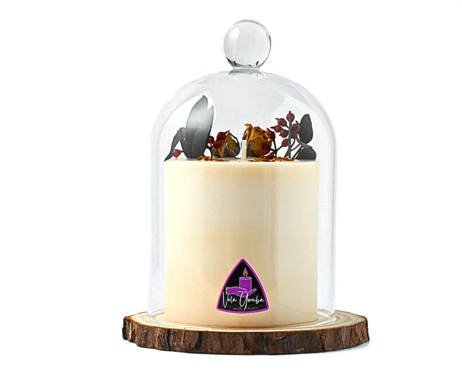 Vela Aromática Premium con Campana de Cristal y Base de Madera – Cera de Soja Decorativa / Premium Scented Candle with Glass Dome and Wooden Base – Decorative Soy Wax Candle