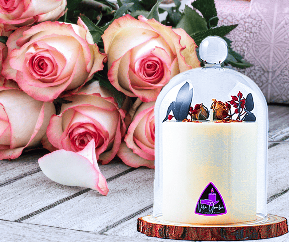 Vela Aromática Premium con Campana de Cristal y Base de Madera – Cera de Soja Decorativa / Premium Scented Candle with Glass Dome and Wooden Base – Decorative Soy Wax Candle